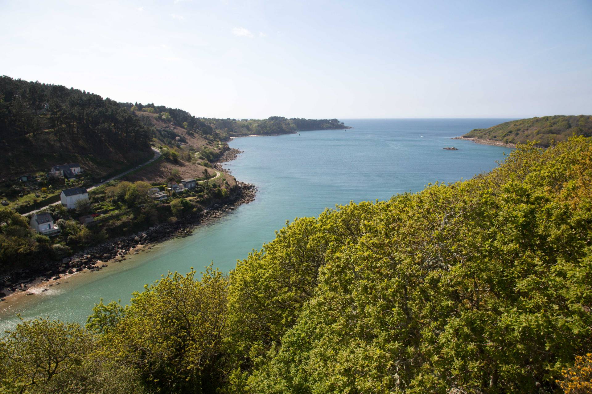 Vue des hauteurs de la pointe du Yaudet